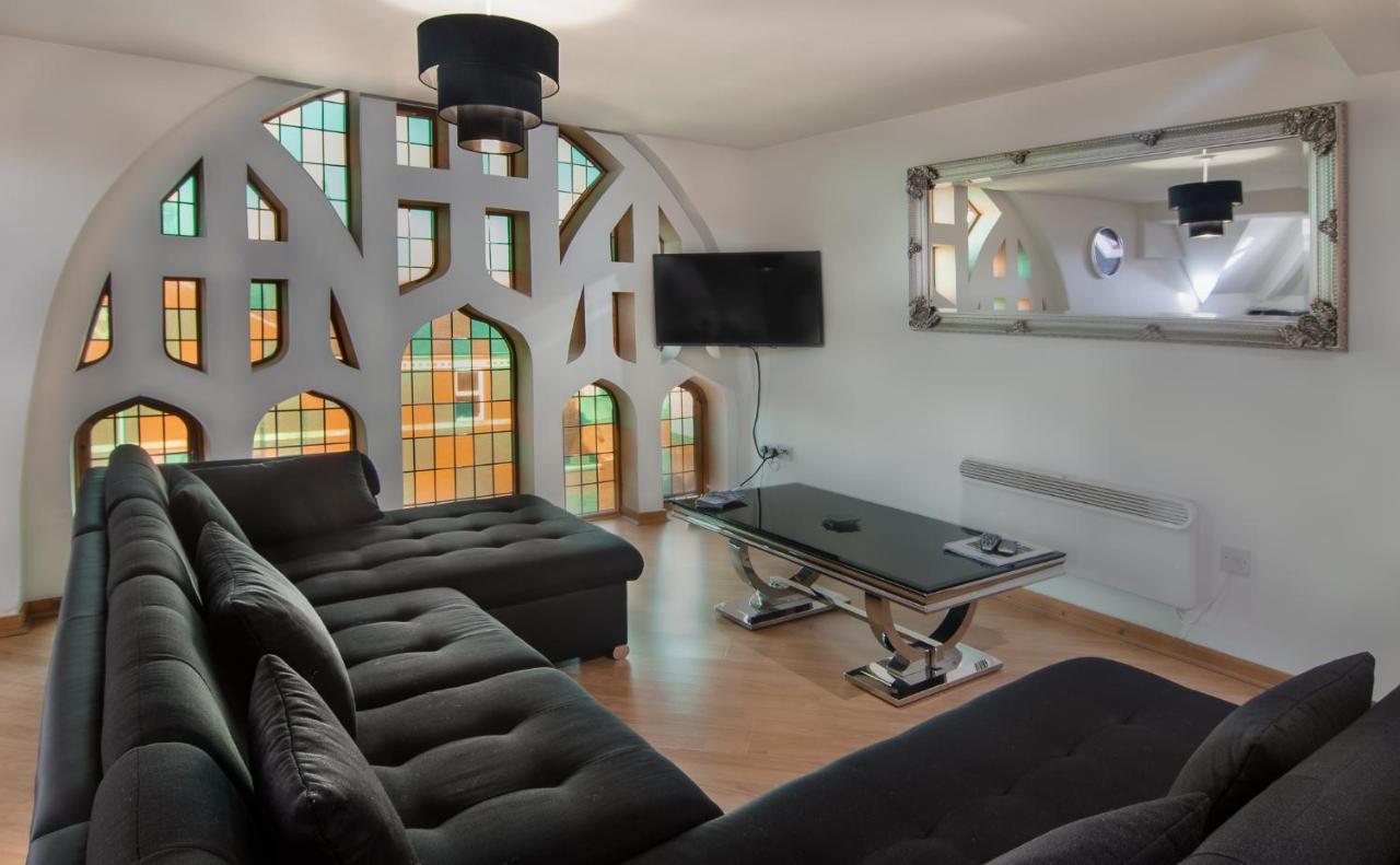 בלקפול Stunning Church Conversion Close To The Tower מראה חיצוני תמונה